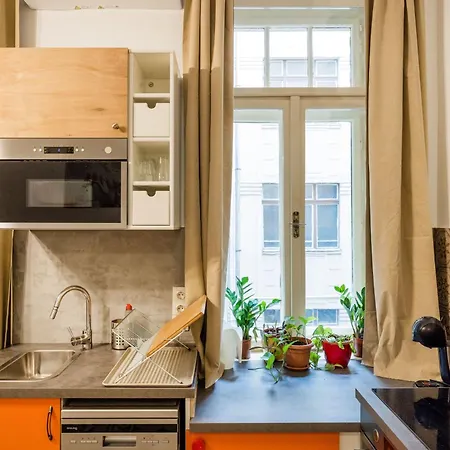 Budapestayz - Baross Apartment Budapest