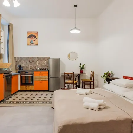 Budapestayz - Baross Apartment Budapest