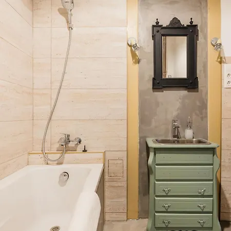 Budapestayz - Baross Apartamento