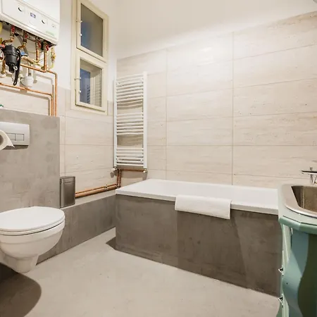 Budapestayz - Baross Apartamento
